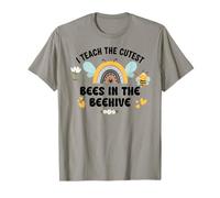 I Teach The Cutest Bees in The Bee Hive Pre School Teacher Camiseta