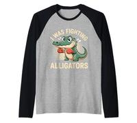 I Was Fighting Alligators Disculpe la Historia Torpe |- Camiseta Manga Raglan