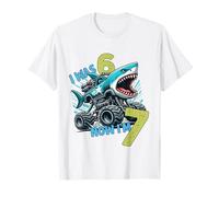 I Was Six Now I'm Seven Shark 67 Meme 7th Birthday Boys Kids Camiseta