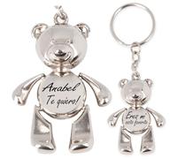ibera gifts - Llavero Personalizado Con Nombre Grabado Láser Texto Metal Osito Regalo Original Para Pareja Familia Amigos Hombre Mujer Cumpleaños Aniversario Niños Bolsillo