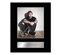 Iconic pics Foto enmarcada de Ed Sheeran firmada digitalmente, impresión autografiada