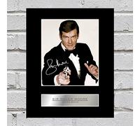 Iconic pics Foto firmada de Sir Roger Moore James Bond 007#1