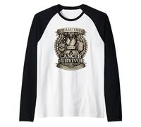 Im A Veteran and A Cancer Survivor Dont Underestimate Me Camiseta Manga Raglan