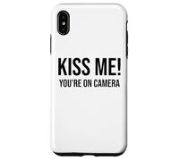 Im Just Here for the Kiss Cam Show Kiss Me Youre On Camera Carcasa para iPhone XS Max