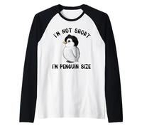 I'm Not Short I'm Pingüino Tamaño Lindo Persona Corta Camiseta Manga Raglan