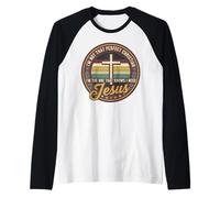 I'm Not That Christian I Need Jesus Retro Cross Camiseta Manga Raglan