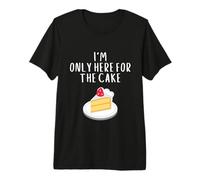 I'm Only Here For The Cake Funny Bakery Meme Costume Cakes Camiseta Premium