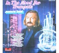 In the mood for trumpets / 2371 548