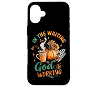 In The Waiting God Is Working Cozy Fall Taza Carcasa para iPhone 16 Plus