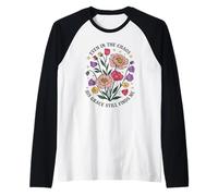 Incluso en el Caos su Gracia todavía me Encuentra Floral Cristiano Camiseta Manga Raglan