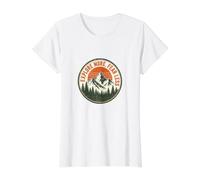 Insignia de montaña de Influencia Vintage Explore More Fear Less Camiseta gráfica económica, Mujer, Blanco, L