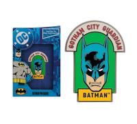 Insignia esmaltada de Batman Gotham City Guardian, edición limitada de metal numerado individualmente, coleccionable | Producto oficial de DC Comics