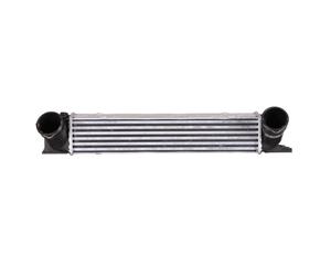 Intercooler NISSENS 96725