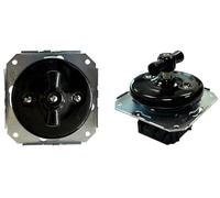 Interruptor conmutador empotrable de porcelana negro 10A 250V, ideal para controlar luces y electrodomésticos en interiores.