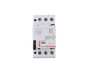 Interruptor de circuito de motor 3P 0,55 kW 1-1,6 A M 250 1,6 606805 legrand 3245066068053