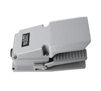 Interruptor de pedal de alta resistencia 1NC 1NO Pedal de reinicio automático con cubierta protectora Contactos plateados Aleación de aluminio fundido para maquinaria industrial