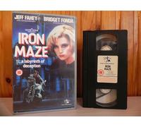 Iron Maze [Reino Unido] [VHS]