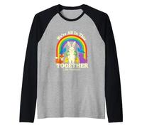 Ironic Funny Todo Esto Juntos como rehenes Diciendo Camiseta Manga Raglan