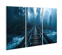 islandburner Cuadro sobre lienzo Puente de madera viejo en bosque brumoso - Mural para amantes de la naturaleza - 3 piezas