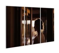 islandburner Imagen en lienzo Elegante silueta de una mujer en la espalda abierta Vestido al atardecer - 3 piezas