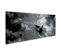 islandburner Imagen sobre lienzo Mujer en barco con agua salvaje Mural en blanco y negro - Panorama