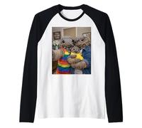 Isopod Two Moms Life Selfie Día de la Madre Queer Mom Pride Camiseta Manga Raglan