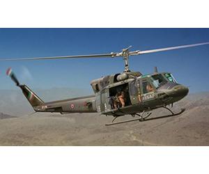 Italeri 2692S - AB 212/UH-1N - Helicóptero a escala [Importado de Alemania]