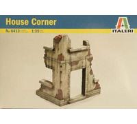 Italeri 510006413 - 1:35 House Corner (Importación USA)