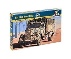 Italeri 510007014 - 1:72 WWII DT Car 305 3 tons. Transport Tru (Importación USA)