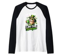 It's Me I Am The Shenanigans Cat St Patricks Day Cerveza Verde Camiseta Manga Raglan