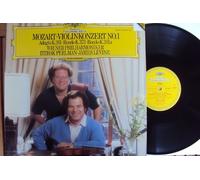 Itzhak Perlman, James Levine - Concerto for Violin and Orchestra No. 1 KV. 207. Itzhak Perlman, James Levine. Digital Recording Stereo