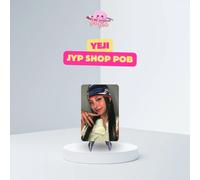 ITZY - Limited Photocard (GOLD JYP Shop POB) - Yeji Ver.