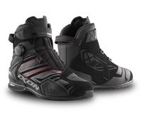 Ixon Bull 2 WP Ultra Zapatos de moto impermeables, negro-rojo, tamaño 42 para Hombres