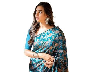 Jaanvi fashion Sari de trabajo de seda Banarasi con jacquard Zari para mujer con blusa sin costuras, azul petróleo, talla única