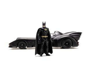 Jada- Batmóvil Edición Limitada de la Película Batman 1989 con Figura de Batman, Coche 22 cm (1:24), Caparazón Blindado, para Fans, coleccionistas y niños a Partir de 8 años (253215013)