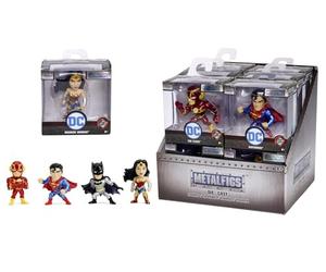 Jada, Figuras Metálicas de DC, Figuras Pop Culture de Super Héroes DC, 7 cm, Hechas en Metal Fundidas a Presión, con Licencia, Se Envía una Figura de Manera Aleatoria, A Partir de 3 años (253250002)