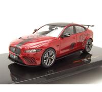 2017 Jaguar XE SV Project 8 Granate 1:43 IXO Models MOC300