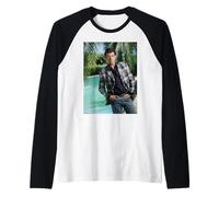 James Bond Actor Pierce Brosnan Goldeneye de Michael Grecco Camiseta Manga Raglan