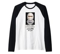 Japanese Anime Character with Fur Mask Bring The Unexpected Camiseta Manga Raglan