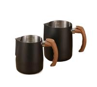 Jarra para Leche Jarra for espumar de 600/900 ml con escala precisa, mango madera, pico antigoteo, taza café acero inoxidable, utensilios para Crema(900ML,Black)