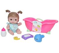 JC Toys- Muñeca Lil’ Cutesies de 24 cm de Vinilo Suave, Vestida con un Mono Verde Jaspeado, Incluye bañera y 6 Accesorios, Ideal para Jugar, Rosa, diseñado por Berenguer, +2 años