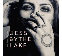 Jess by the lake - Under the red light shine