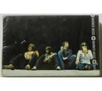 Jet - Get Born + 8 Bonus Tracks