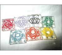 Jet International Hermoso Cuarzo de Cristal 7 Pirámide de Chakra Lemuriano 9 Placa Conjunto de Curación de Piedras Preciosas Conjunto de Pirámide Grabada de Equilibrio de Chakra Vastu Reiki Bueno A