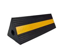 JLLEIZYZ Calzas de Ruedas, Cuñas de Remolque, Equipado con Tiras Reflectantes Amarillas, Color y Forma, Que Recuerdan a Los Conductores Que Deben Aparcar con Seguridad