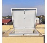 JNTFNE Trampilla de Acceso a Techo de Acero galvanizado, Cubierta de ático Resistente a la Intemperie, Puerta de Seguridad metálica para Mantenimiento de techos, tragaluz con Cerradura (61 x 40 cm)