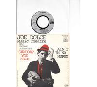 JOE DOLCE Music Theatre - SHADDAP YOU FACE / AIN`T IN NO HURRY / JOE DOLCE Music Theatre / NO.1 ENGLAND AUSTRALIEN / Bildhülle / Deutsche Pressung / ariola # 102 947 / 7" Vinyl Single Schallplatte