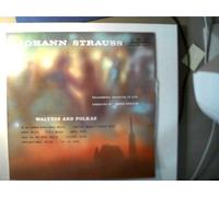 Johann Strauß: Walzes and Polkas, Philharmonic Orchestra of Györ,