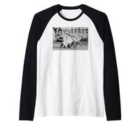John Cleese no el elenco de Noticias de Las Nueve O Clock Rowan Atkinson Camiseta Manga Raglan