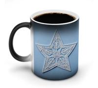 Jubonexis Taza de café de cerámica con diseño de encaje blanco de una estrella en azul, que cambia de color, taza de café novedosa divertida taza de té y agua, 325 ml